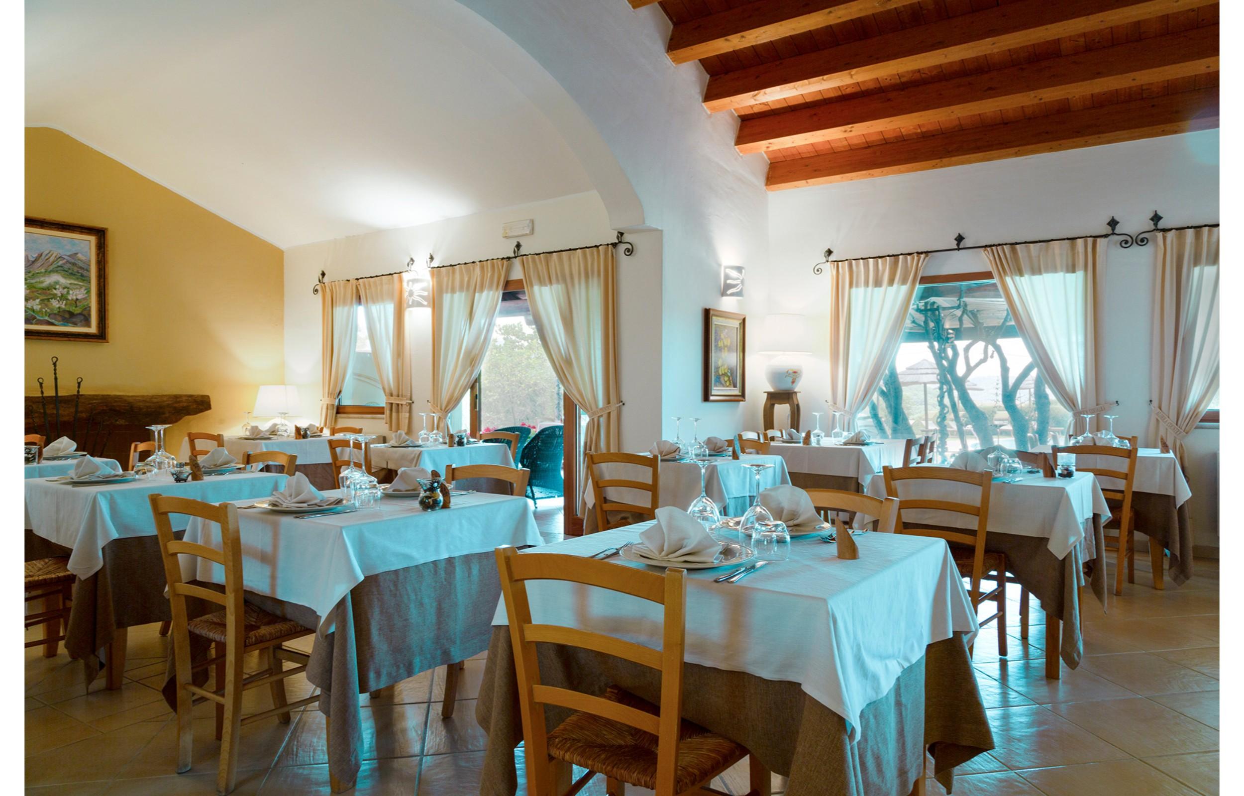 Hotel Aldiola Country Resort Sant'Antonio di Gallura Exterior foto